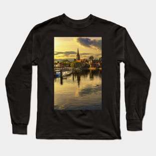 The River Thames At Marlow Long Sleeve T-Shirt